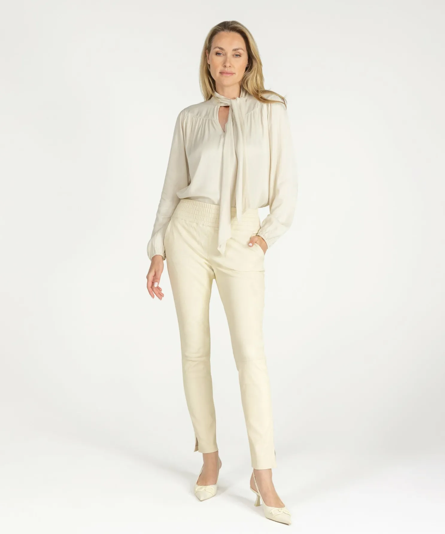 IBANA Colette Creamy White- Mid Waist