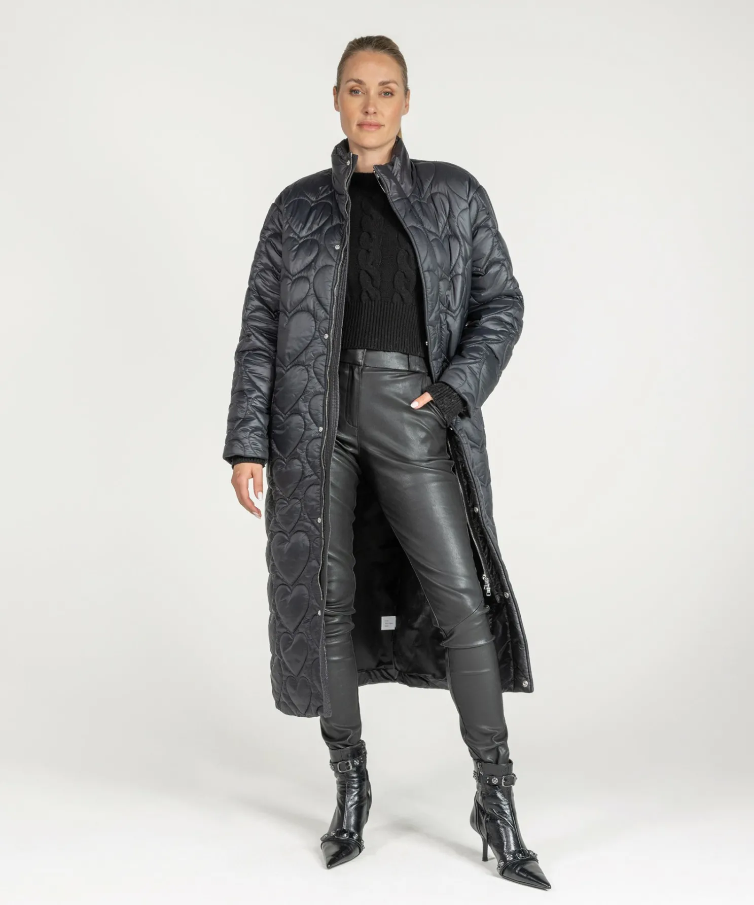 IBANA Cora Black- Non Leather
