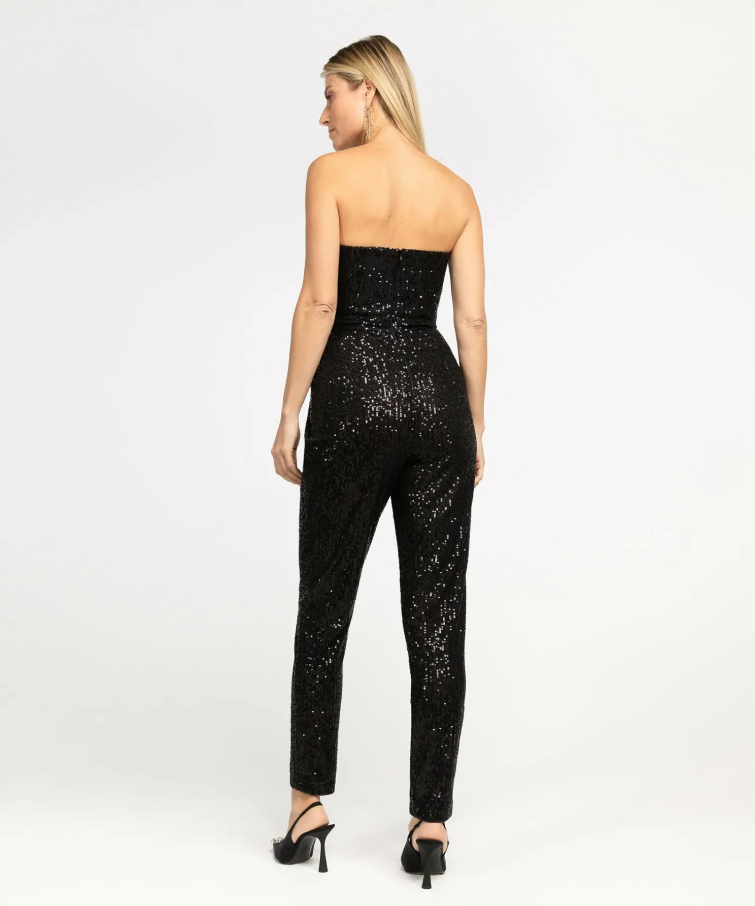 IBANA Cosmopolitan Black- Special Occasions