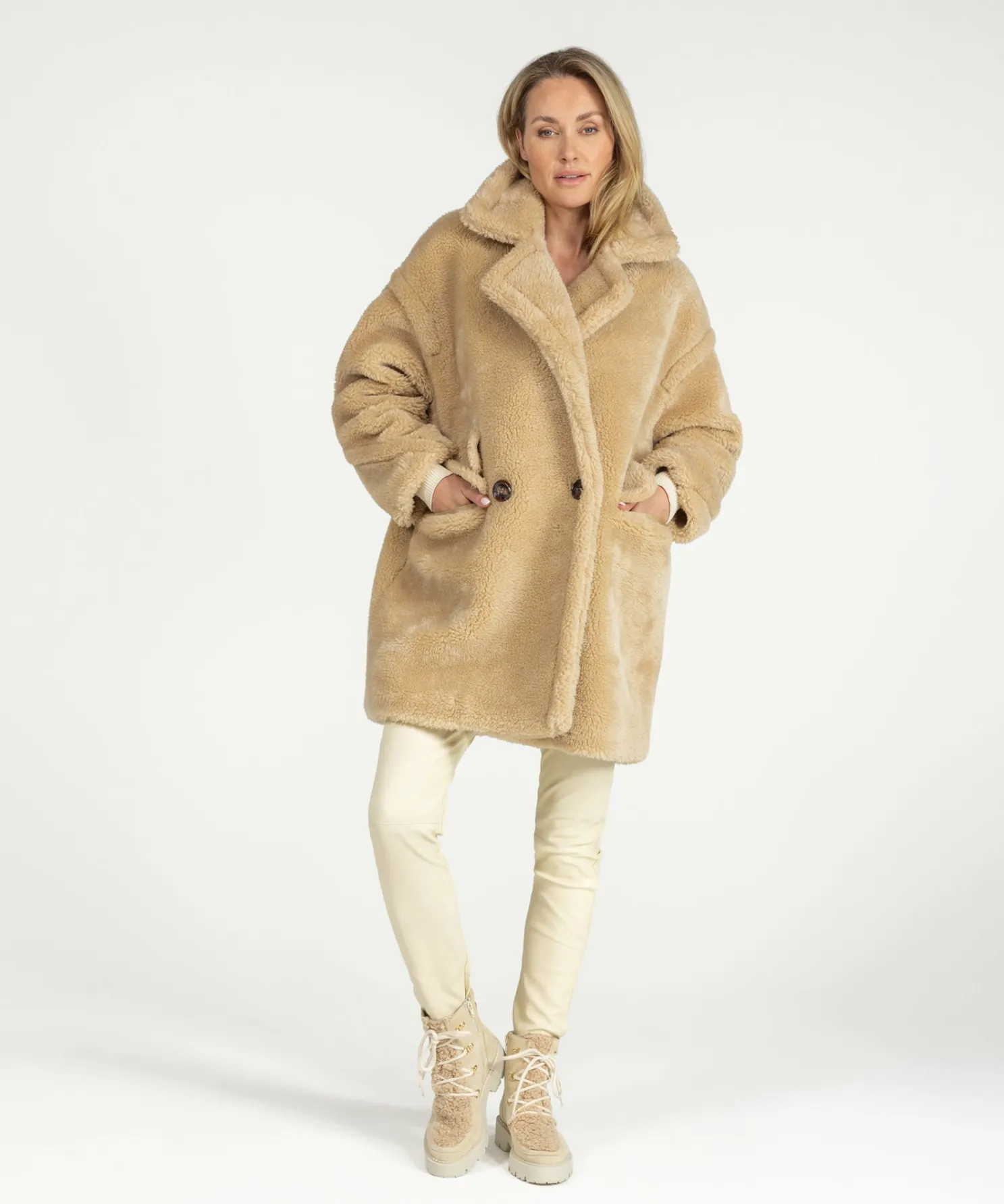 IBANA Crista Creamy White- Non Leather
