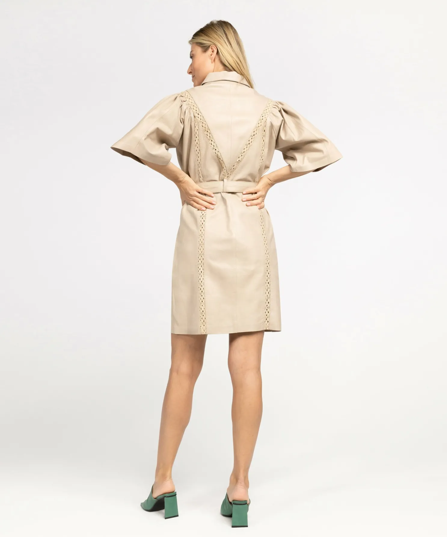IBANA Doris Almond White- Mini Jurken