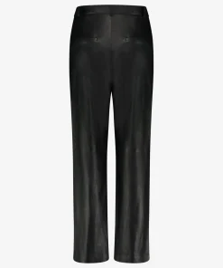IBANA Perfecta Studs Black- Special Occasions