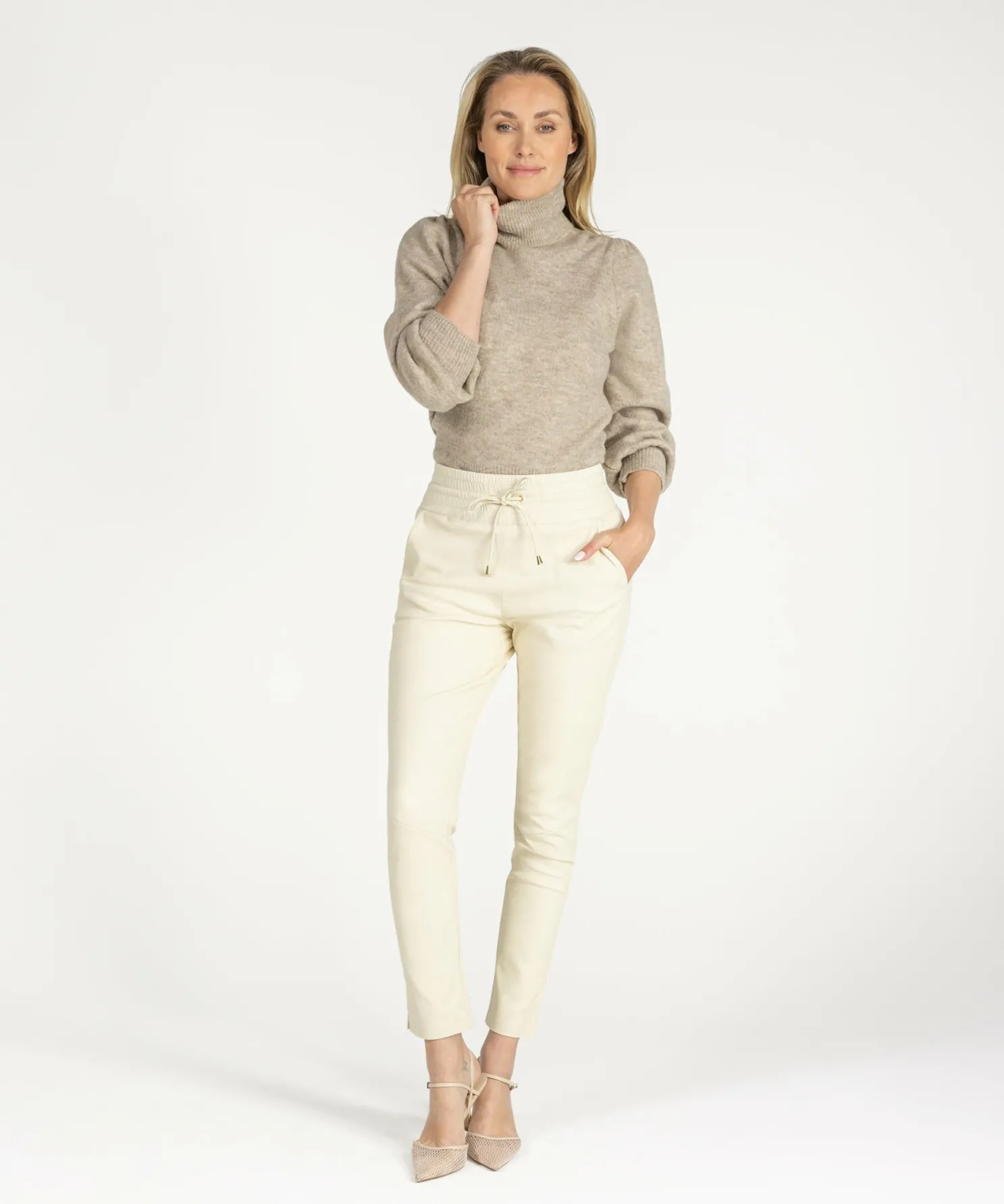 IBANA Poggy Creamy White- High Waist