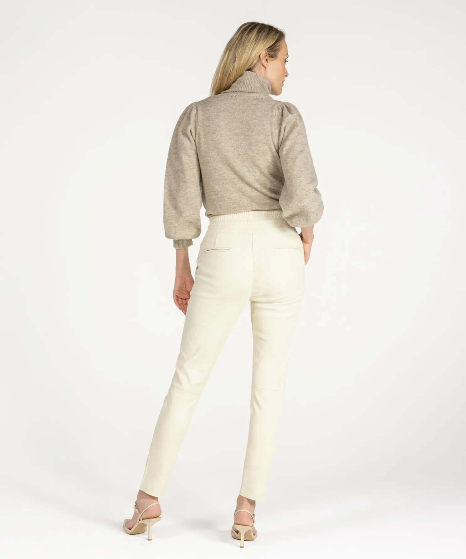 IBANA Poggy Creamy White- High Waist