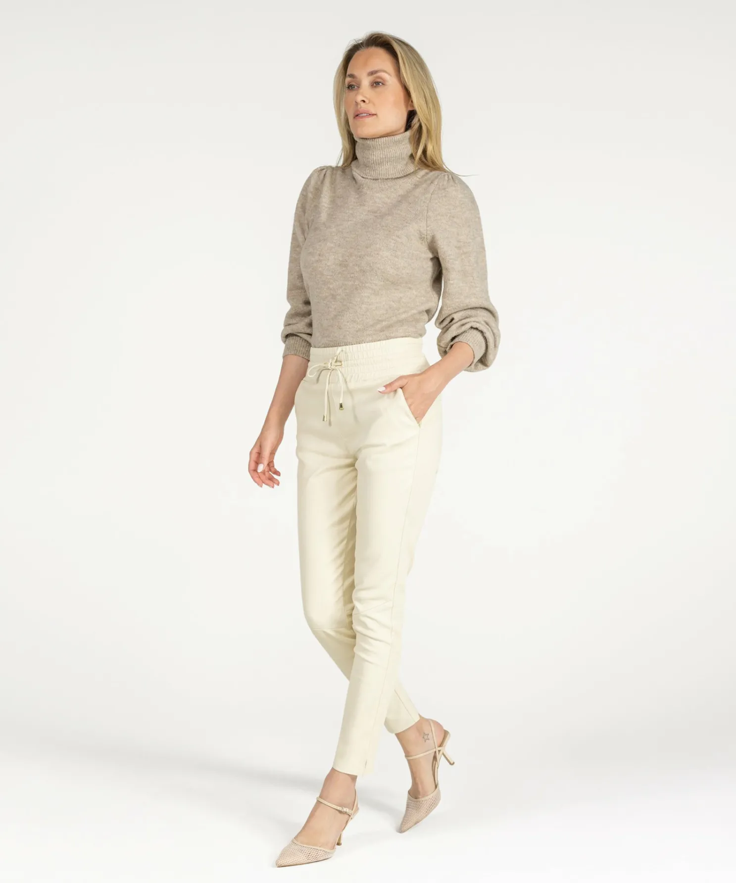 IBANA Poggy Creamy White- High Waist