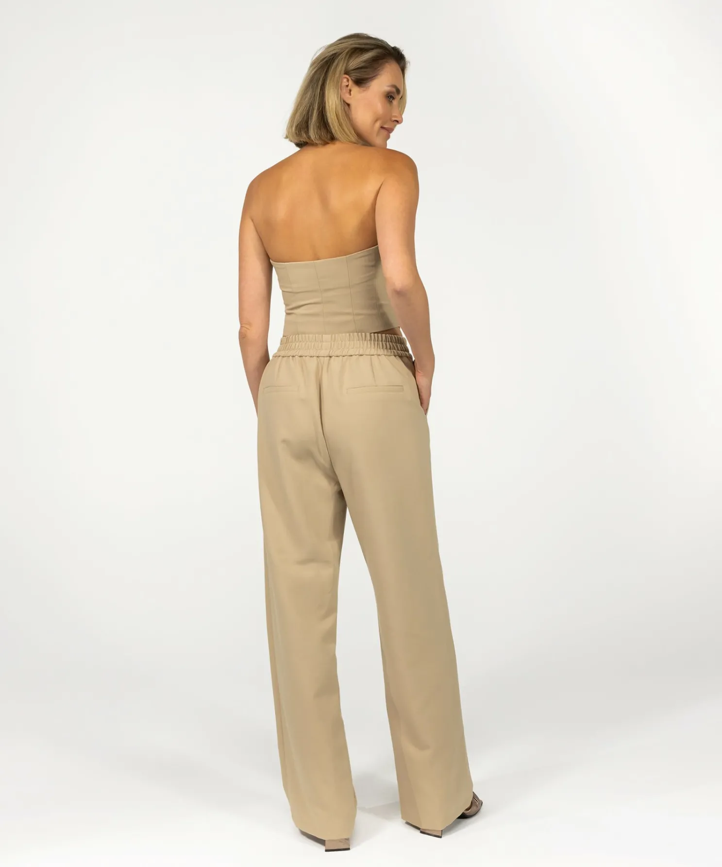 IBANA Tanda Soft Taupe- Pakken Collectie