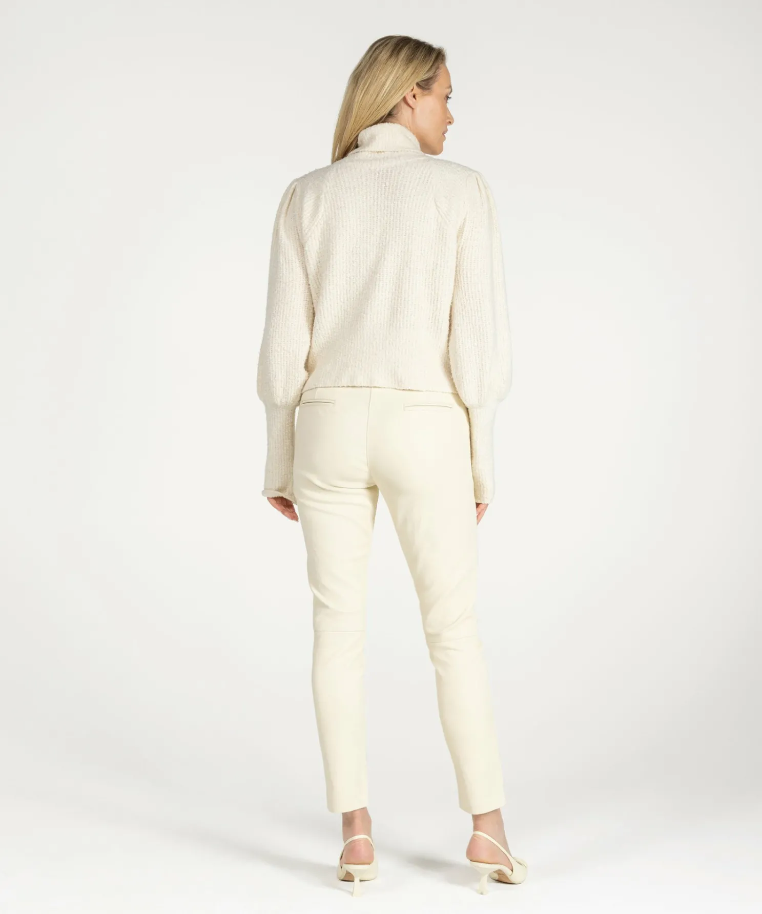 IBANA Texan Creamy White- Non Leather