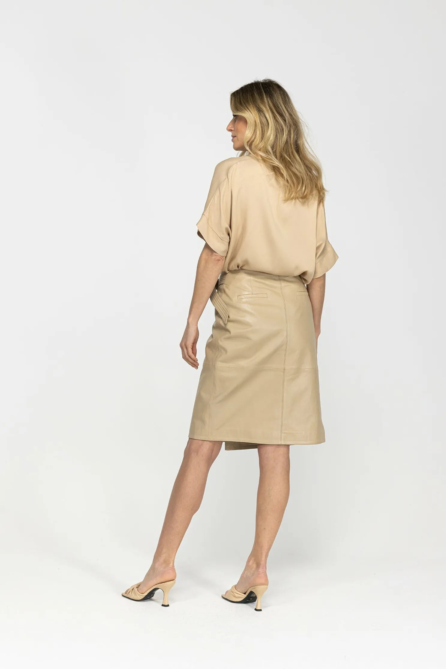 IBANA Tinker Latte- Non Leather